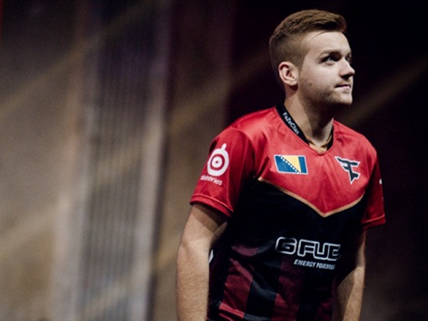 败后群访Tabe揽责：没很好准备季后赛版本 责任全部在我