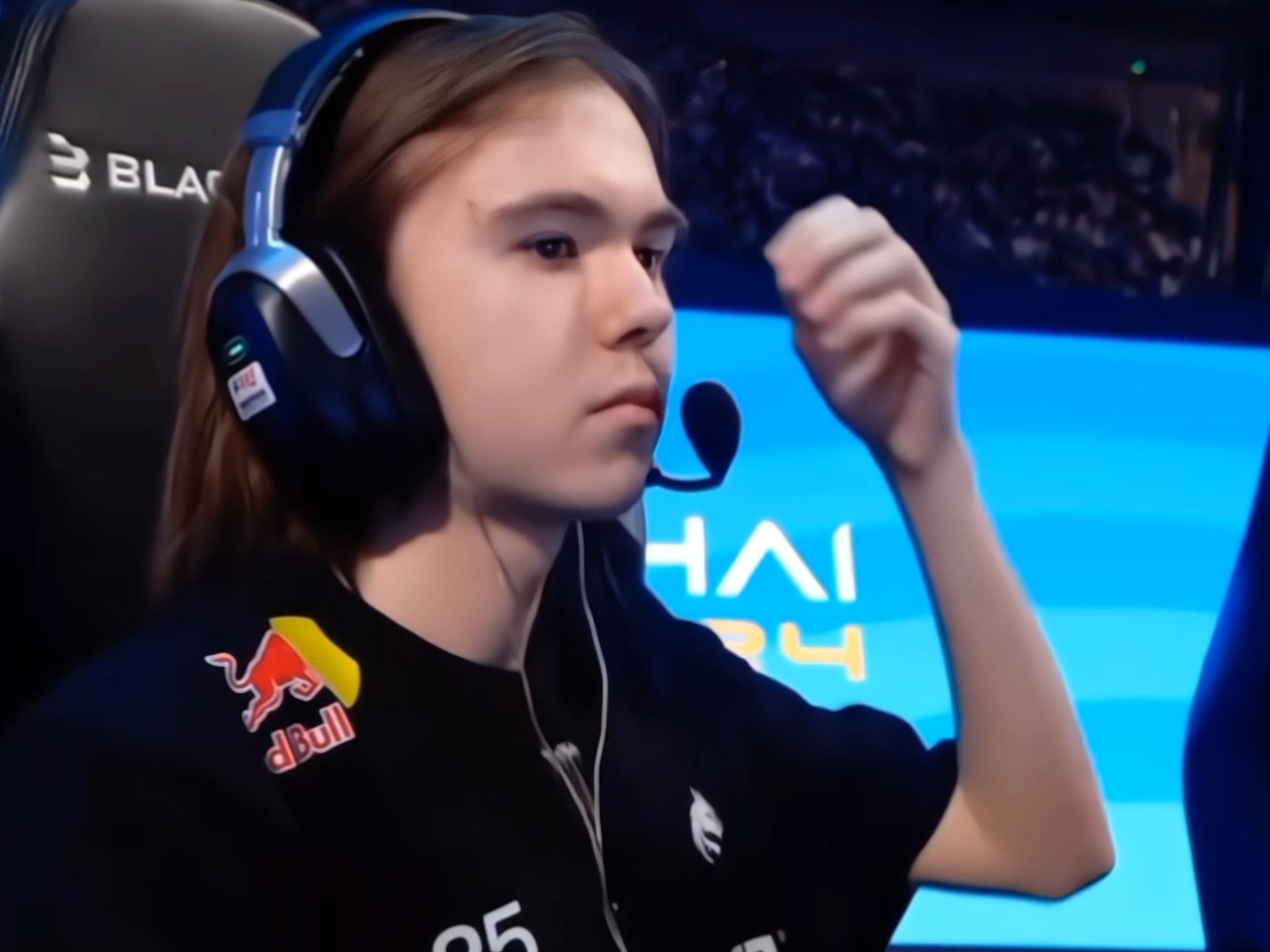 iG教练谈队伍失利原因